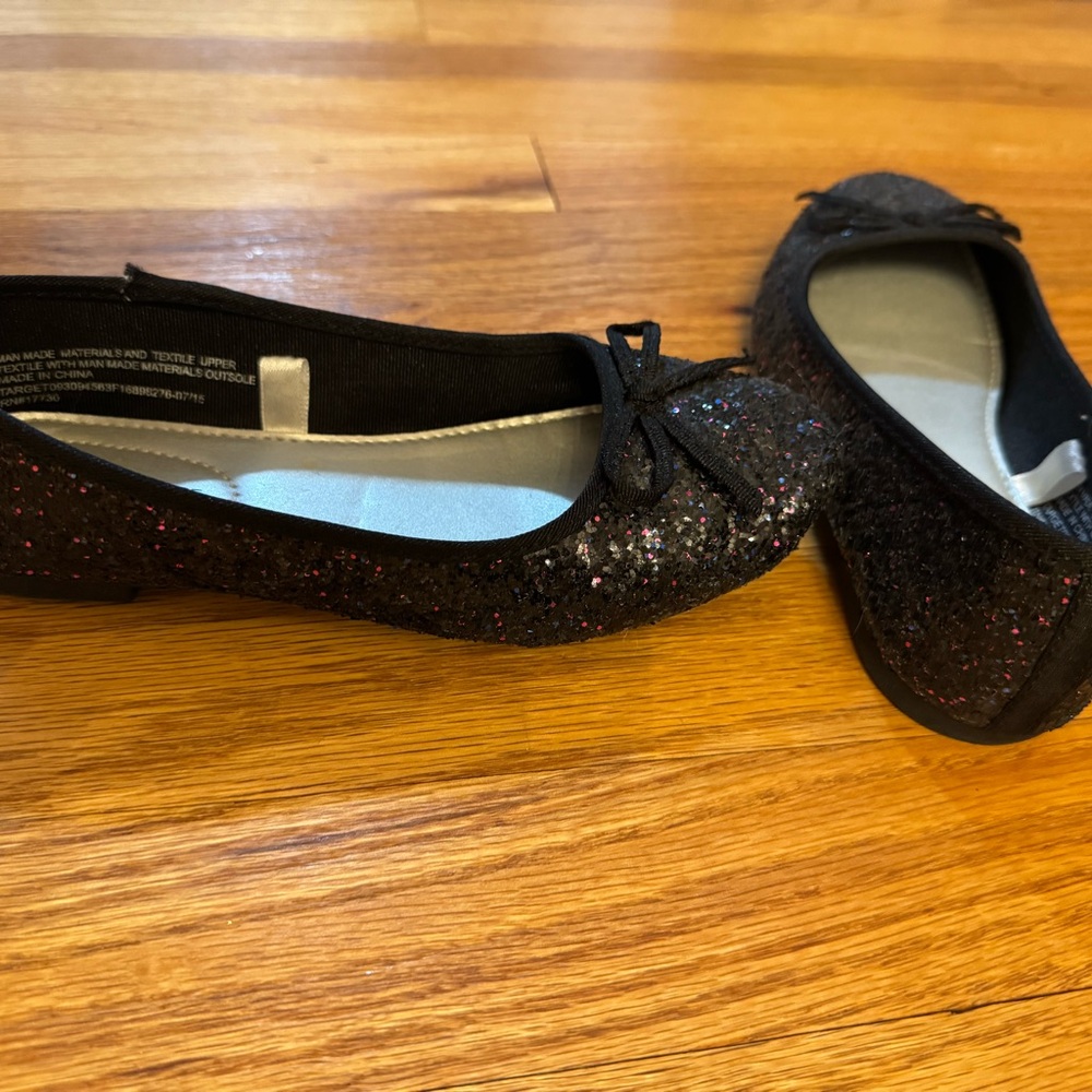 Black Dress Shoes with Sparkly Finish - Picture 2 of 2